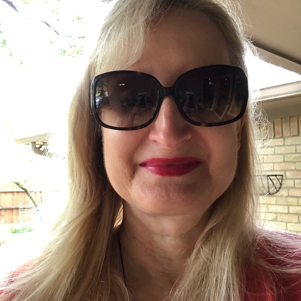 Sexy Kate Spade Lulu sunglasses